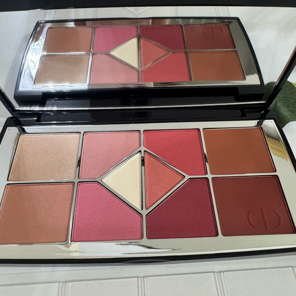 DIOR PALETTE FARDS A PAUPIERE EYESHADOW 001 MITZAH EDITION - Picture 3 of 15